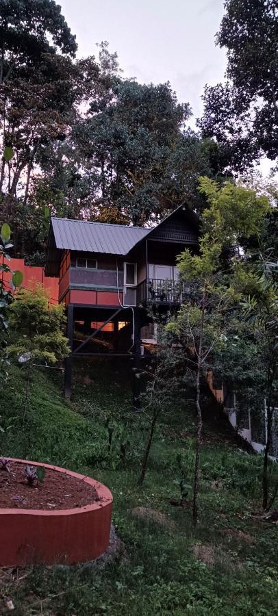 Santhi Hill View Resort Munnar Ngoại thất bức ảnh