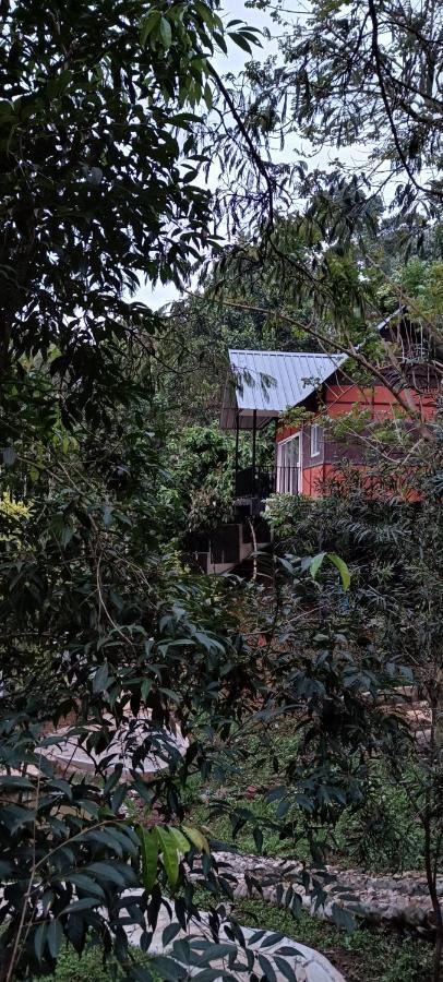 Santhi Hill View Resort Munnar Ngoại thất bức ảnh