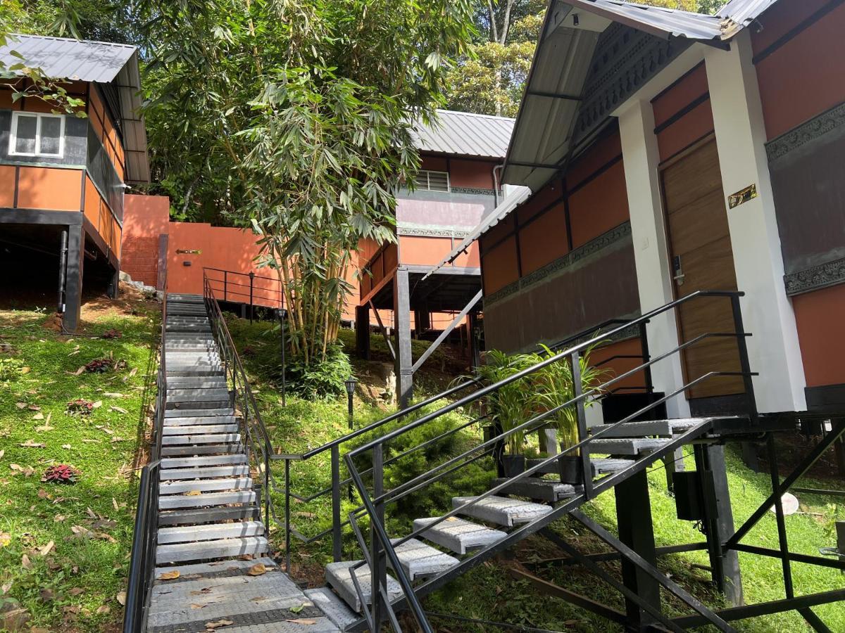 Santhi Hill View Resort Munnar Ngoại thất bức ảnh