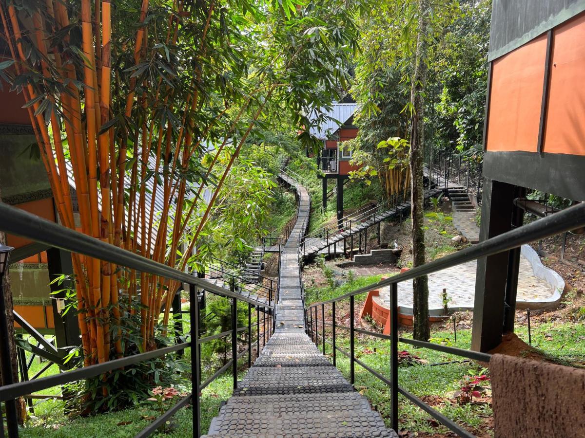 Santhi Hill View Resort Munnar Ngoại thất bức ảnh