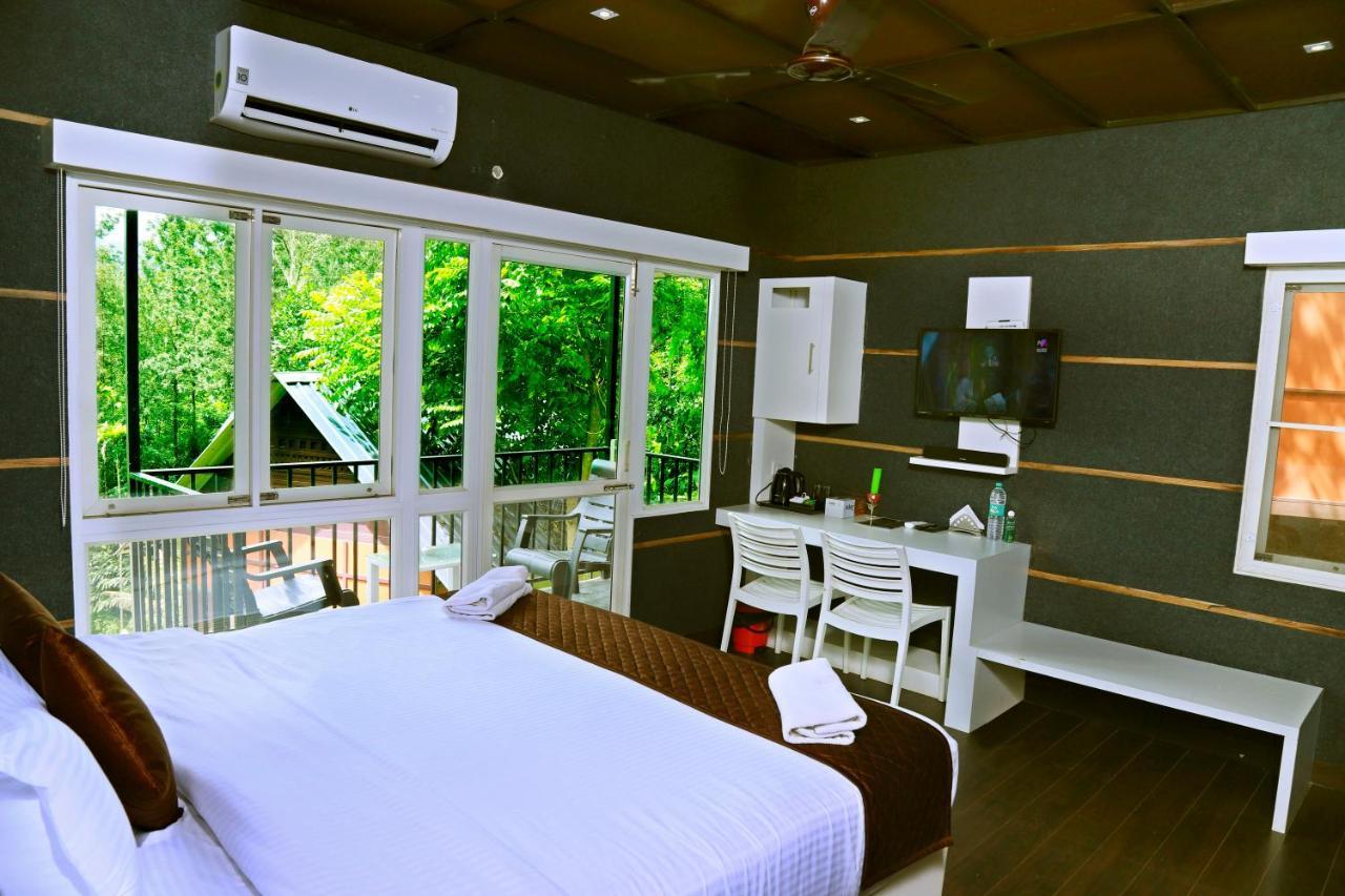 Santhi Hill View Resort Munnar Ngoại thất bức ảnh